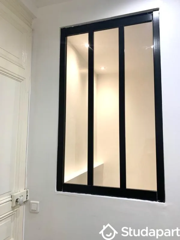 Pièces - Studio Meublé dans le Centre de Nantes