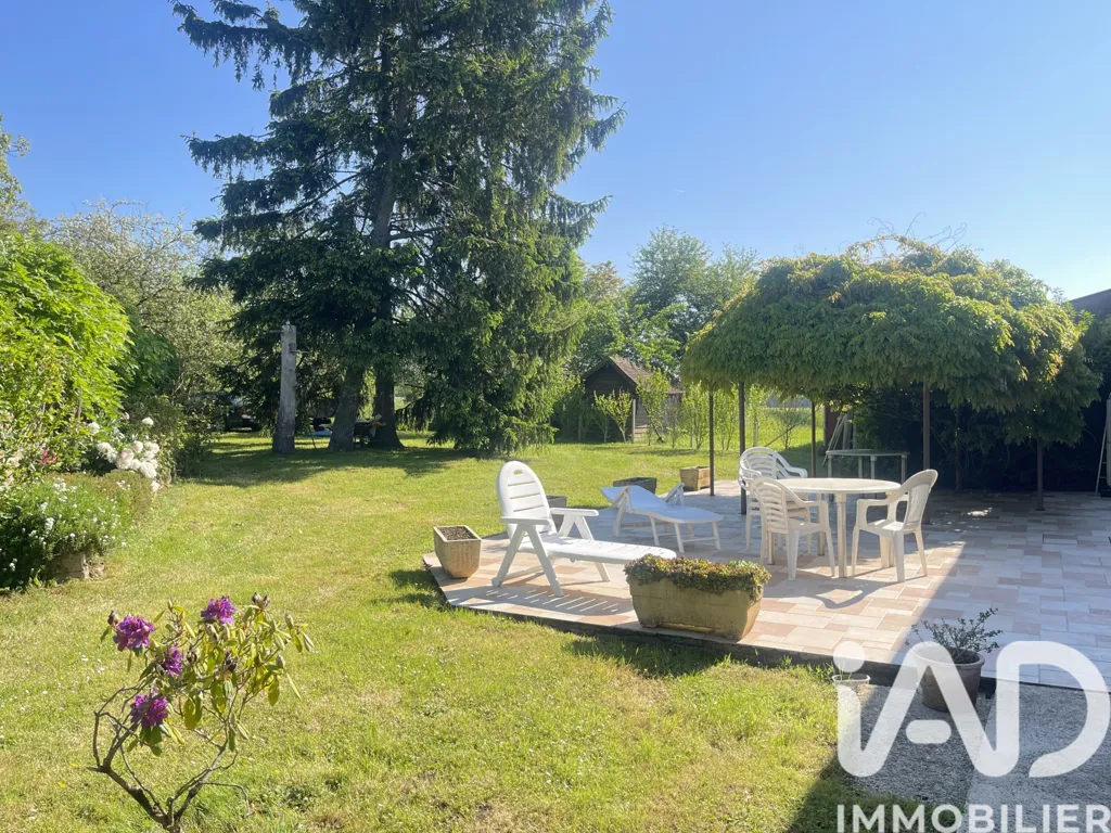 Aed - Charming Maison with Terraces near Sens