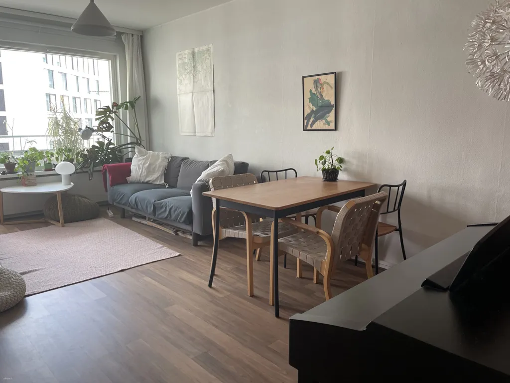 Living Room - Bright Apartment with Balcony in Hakaniemi, Helsinki