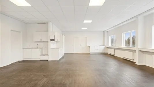 Pièces - Office Space with Open Plan in Odense SØ