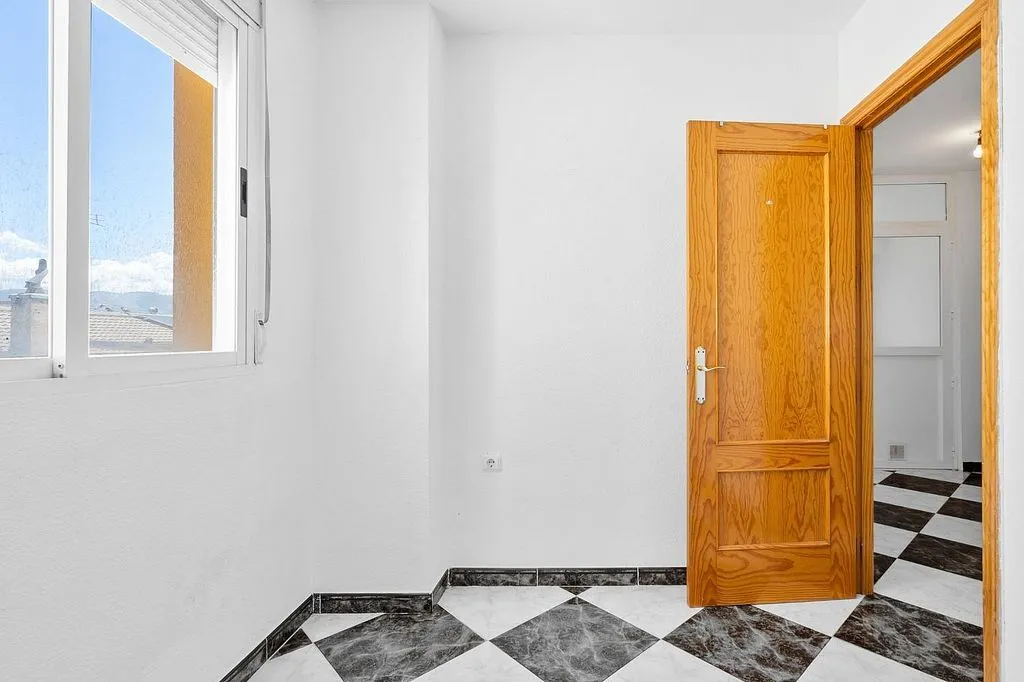 Esik - Duplex with Garage in Atarfe