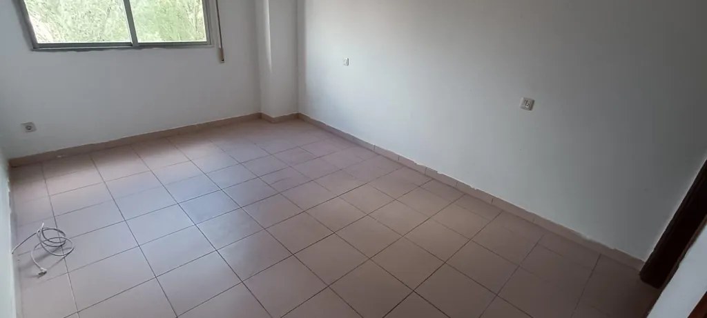 3 magamistoaga korter asukohas Zamora