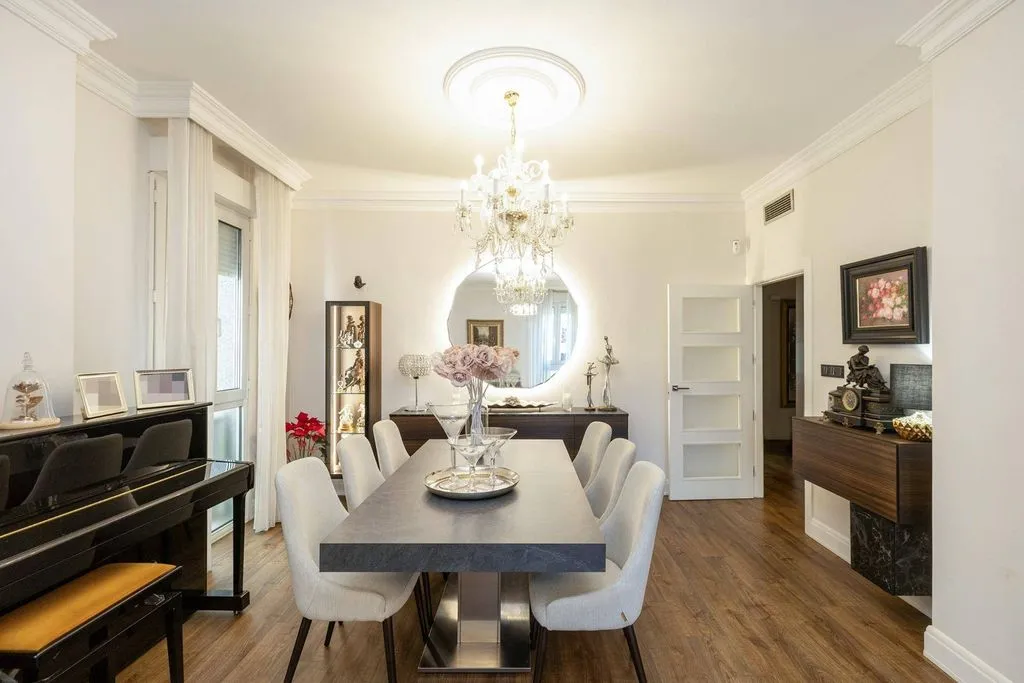 Söögituba - Luxury Flat with Balcony in Granada