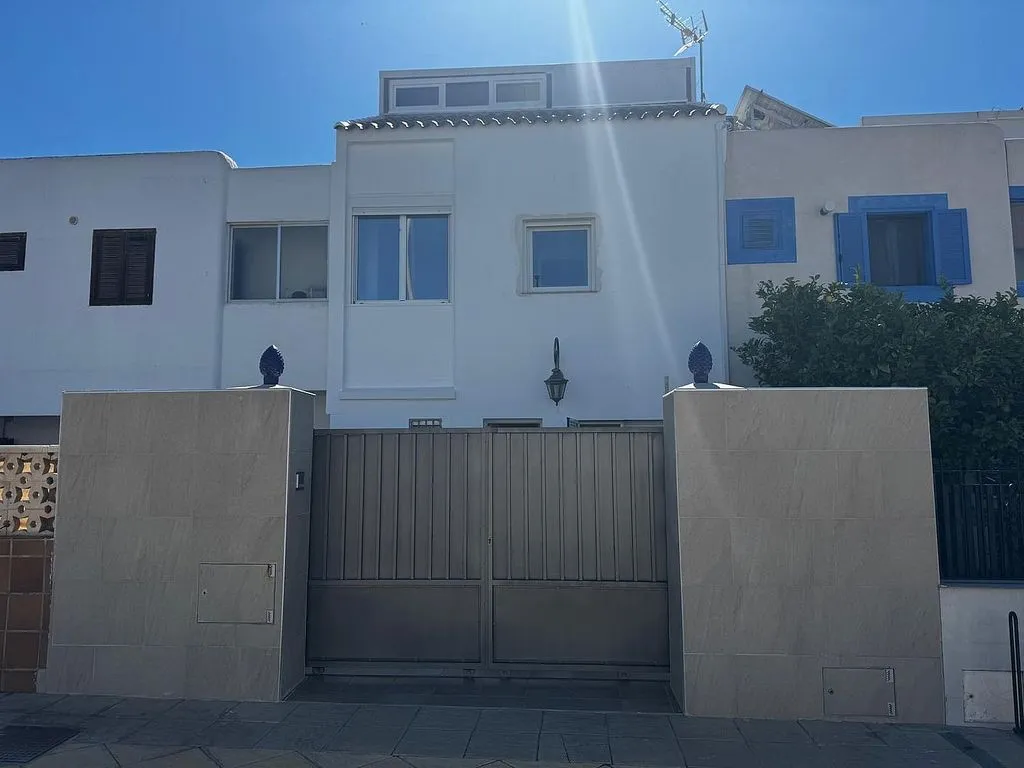 Extérieur - Semi-Detached House with Terrace in Las Marinas
