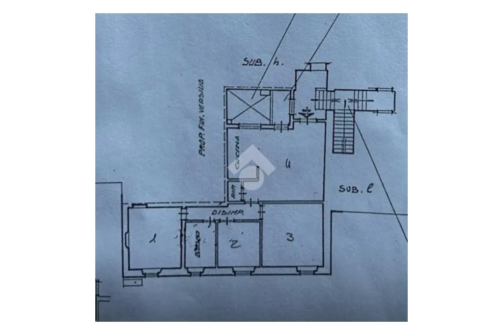 Plaan - Apartment with Balcony in Carmignano