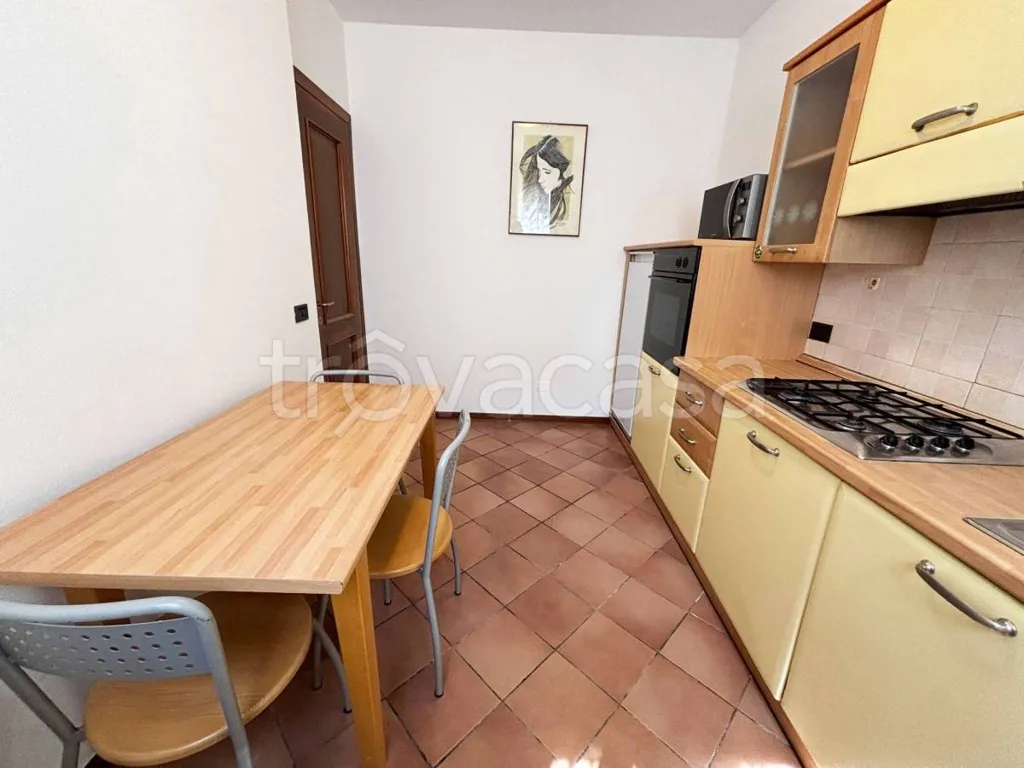 Köök - Ground Floor Apartment with Courtyard in Ferrara