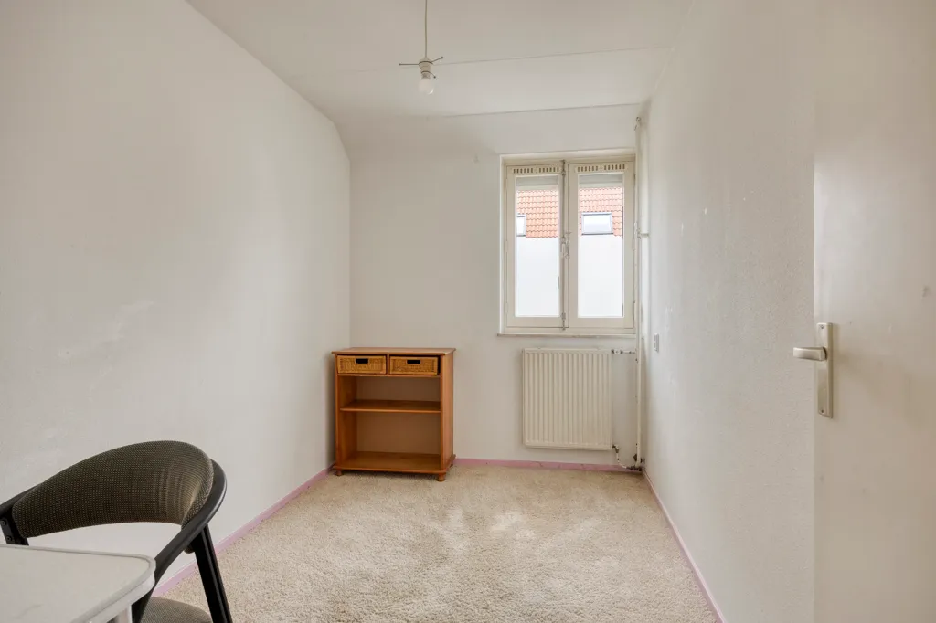 Studio - Corner House with Garden in Eindhoven