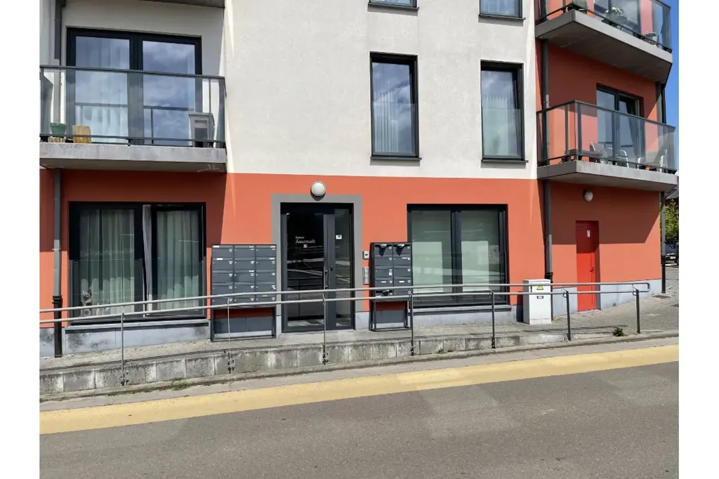 Välivaade - Contemporary Studio with South Orientation in Péruwelz