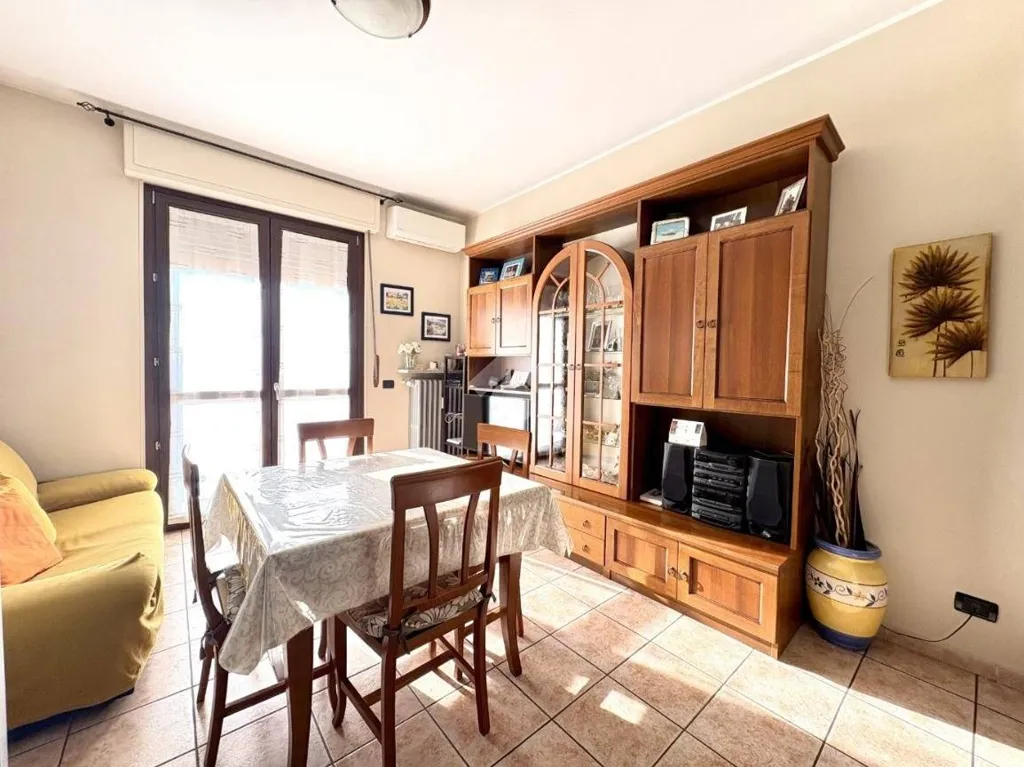 Söögituba - Apartment with Balcony and Terrace in La Loggia