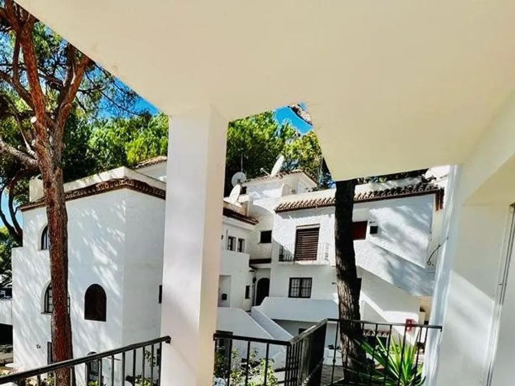 Balcone - Refurbished Apartment with Pool in Marbella