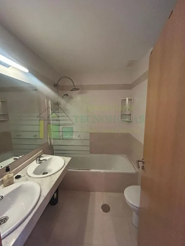Vannitoad - Apartment with Pool in San Antonio, Sevilla