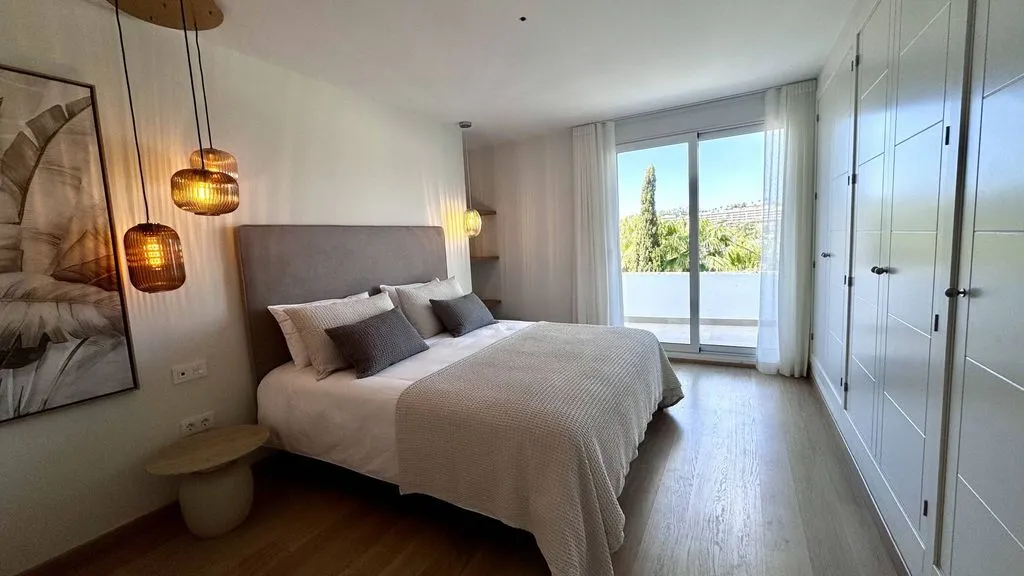 Magamistoad - Penthouse with Golf Course Views in Marbella