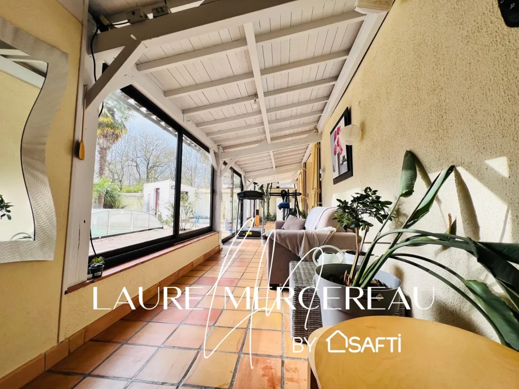 Terrass - House with Pool in Legé
