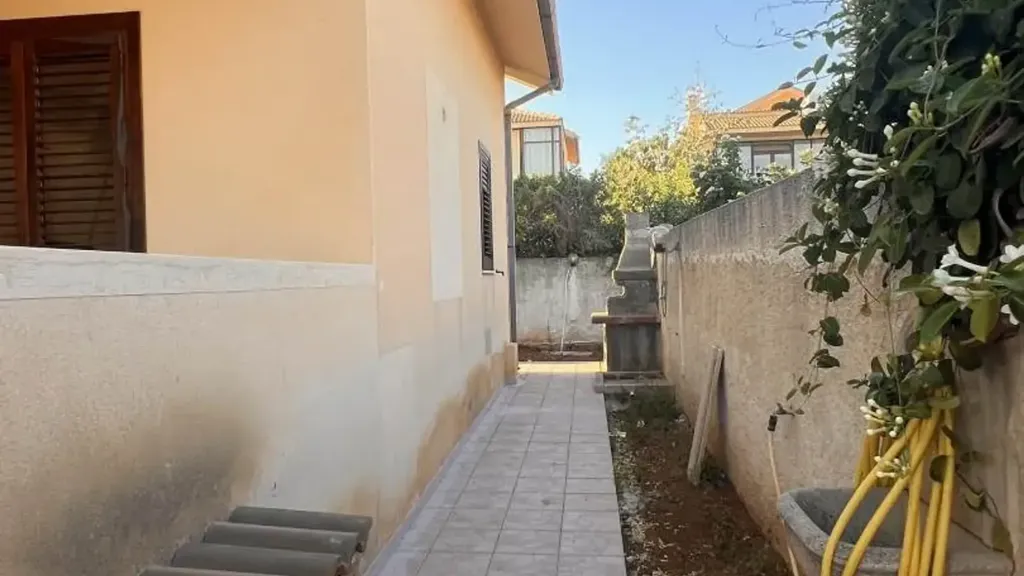 Aed - Villa with Garden in Sciacca, San Marco