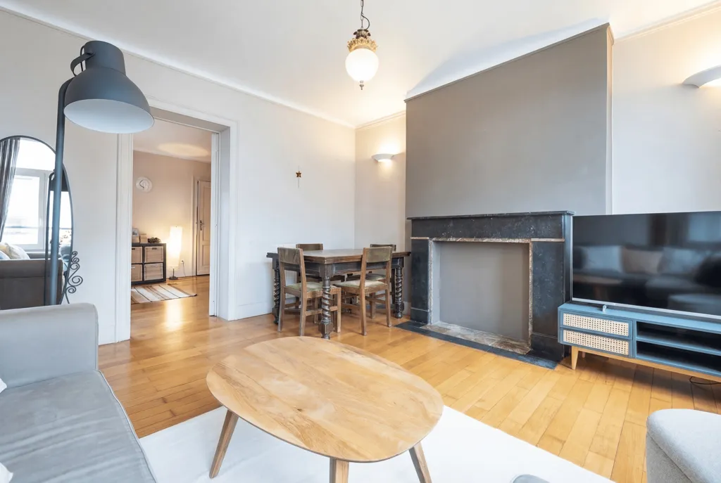 Elutuba - Light-Filled Apartment with Garden in Elsene