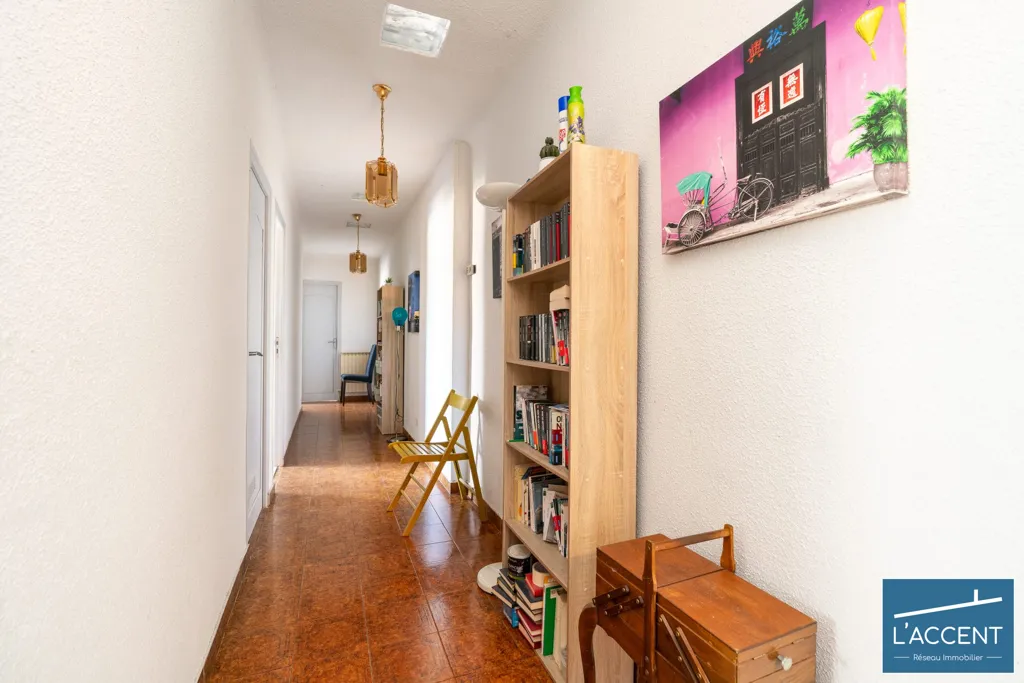 Entrée - Appartement avec Terrasse et Garage à Uchaud