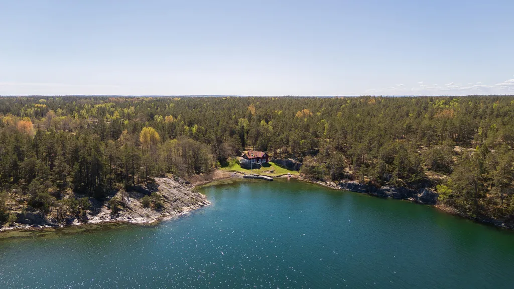 Vue aérienne - Modern House with Seafront in Tjust Archipelago