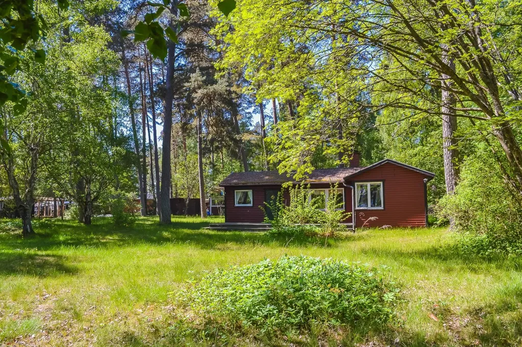 3-toaline maja asukohas Upplands-Bro kommun
