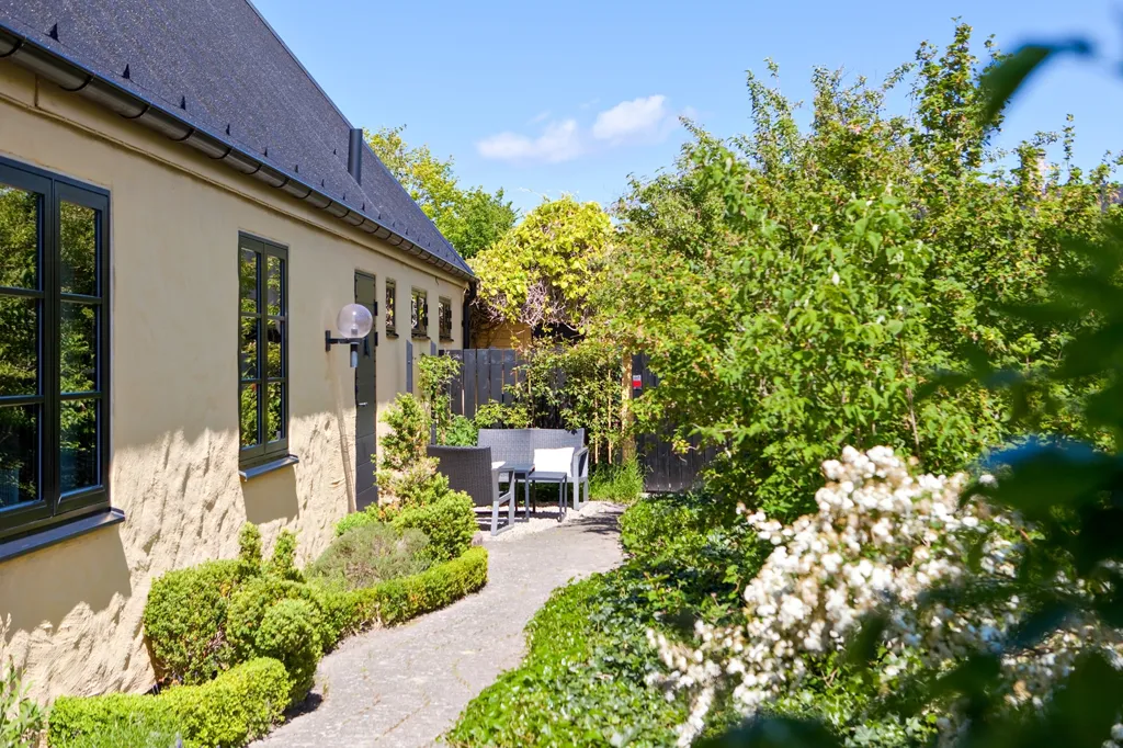Jardín - Modernist Villa with Orangery in Falsterbo