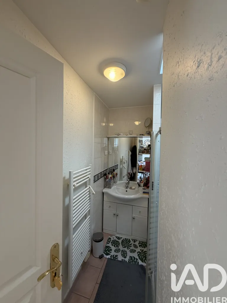 Vannitoad - Charming Townhouse with Balcony in Vars