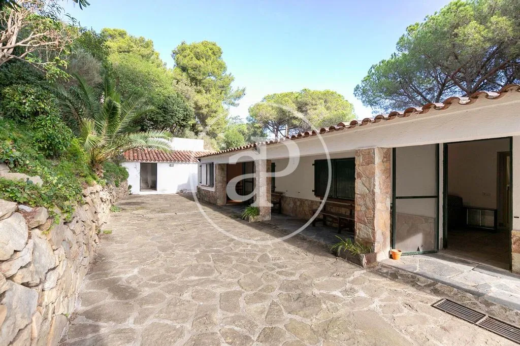 Terrasse - Luxury Villa with Pool in Sant Andreu de Llavaneres