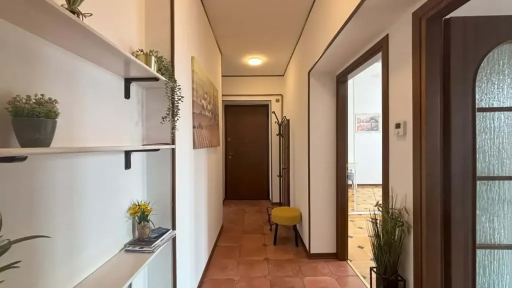 Entrée - Spacious Studio with Central Location in Trieste