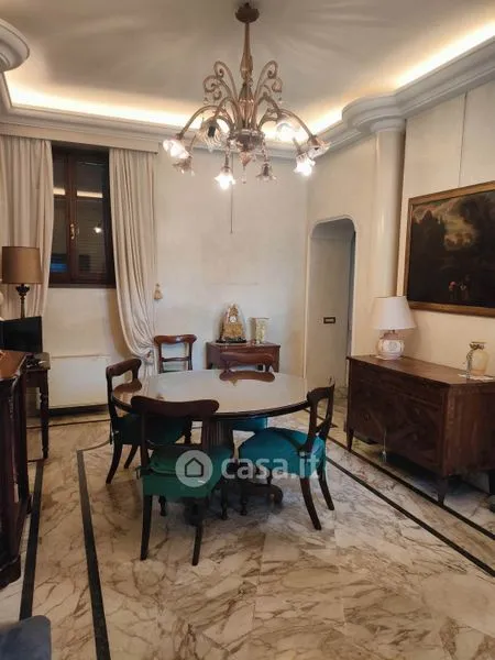 Sala da pranzo - Casa indipendente con cortile a Mortara