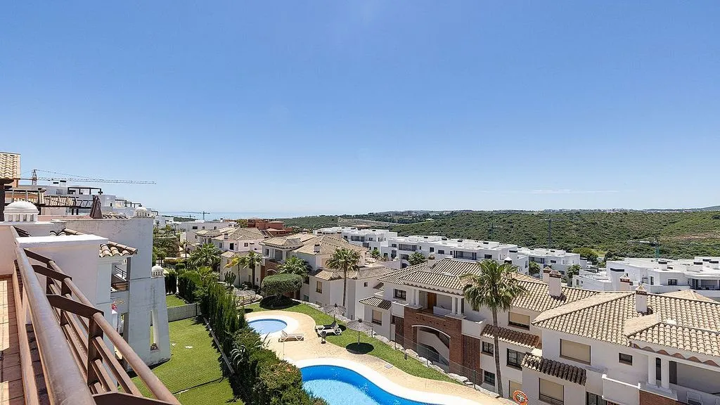 Balcone - Penthouse with Pool in Casares Costa