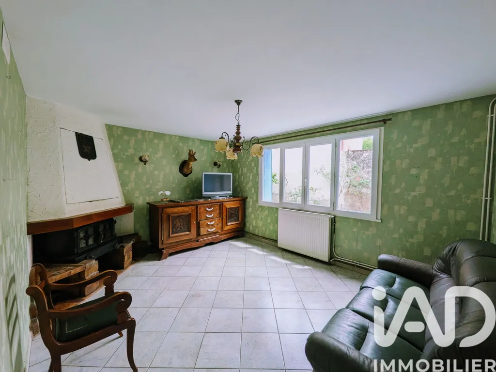 Séjour - Maison de Ville à Tournay avec 6 Chambres