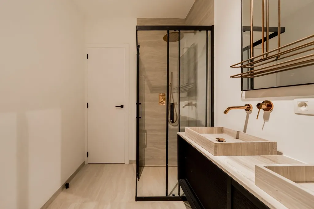 Salles de bain - Nouveau Huis avec 4 Chambres à Mechelen