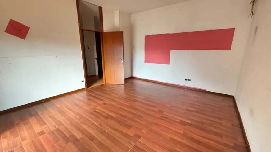 other_room