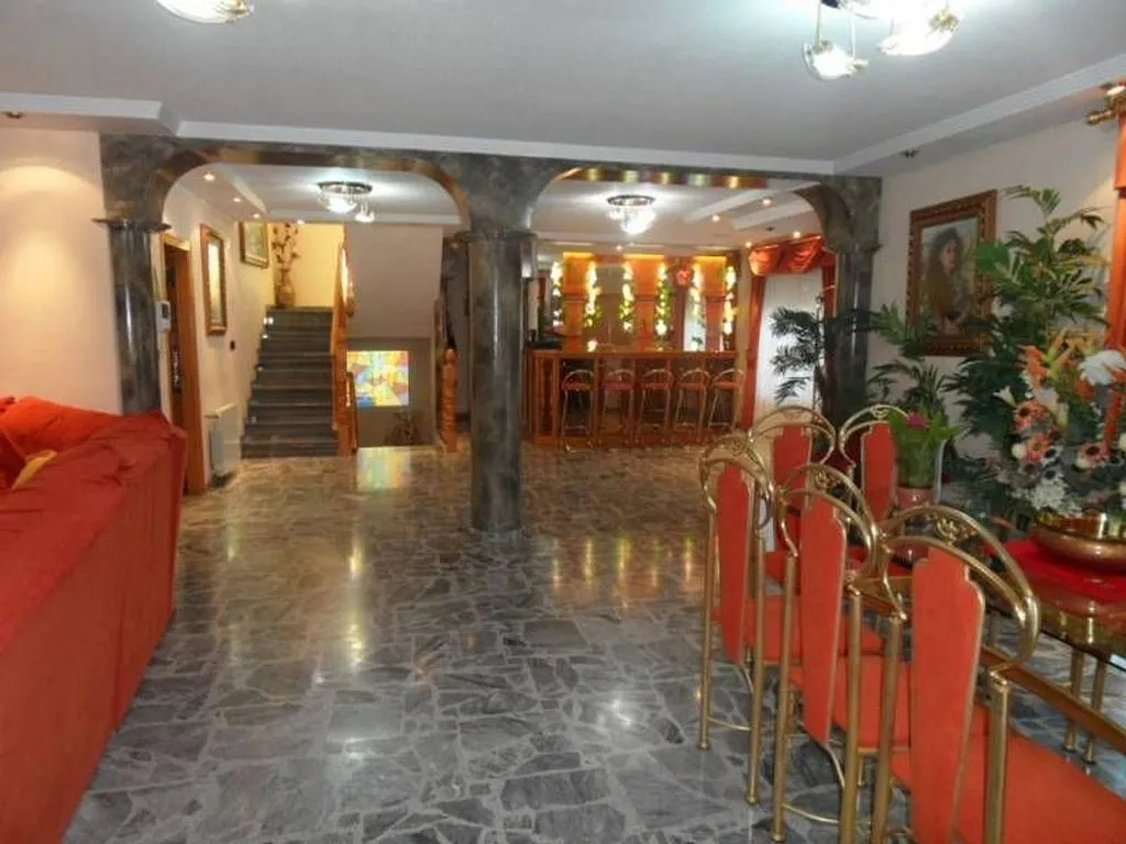 Séjour - Chalet with Terrace in Ciutat Jardí, Elche