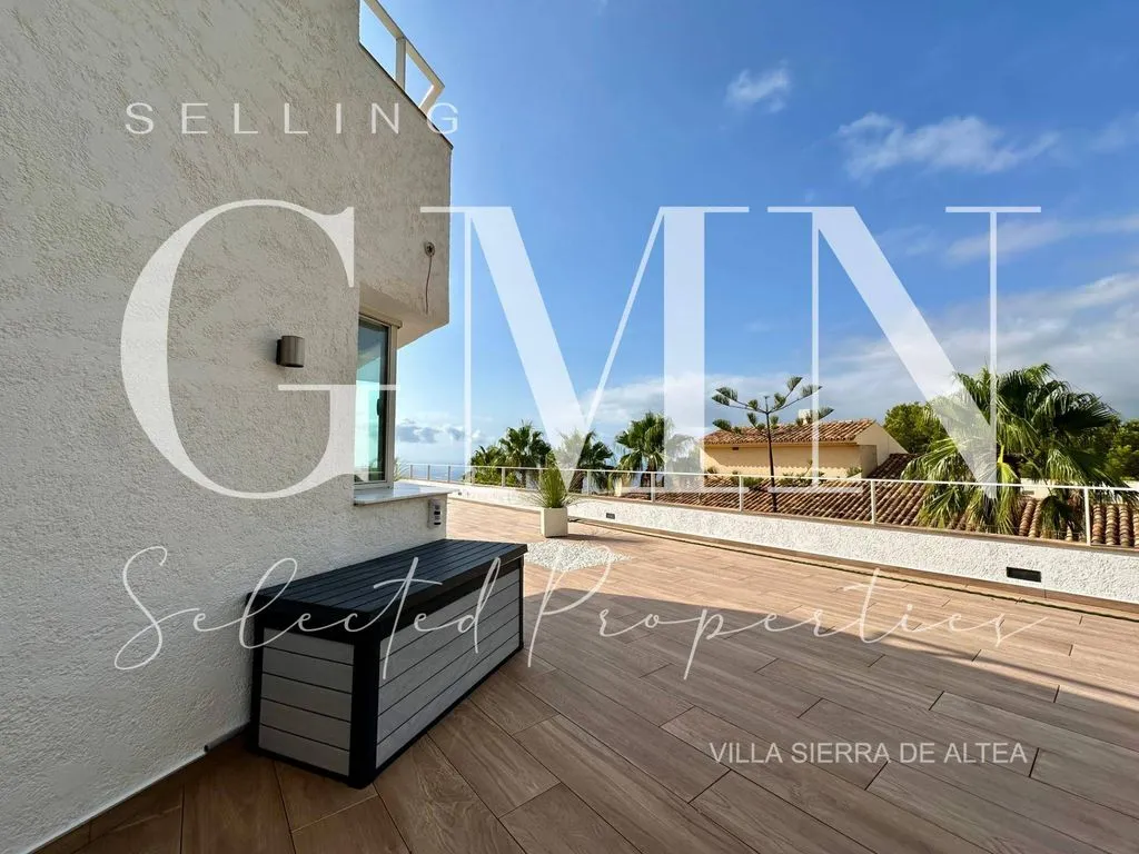 Terrace - Luxury Villa with Sea View in Altea