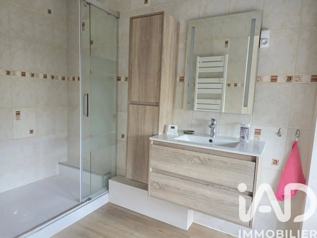 Salles de bain - Duplex Centre-Ville à Nangis