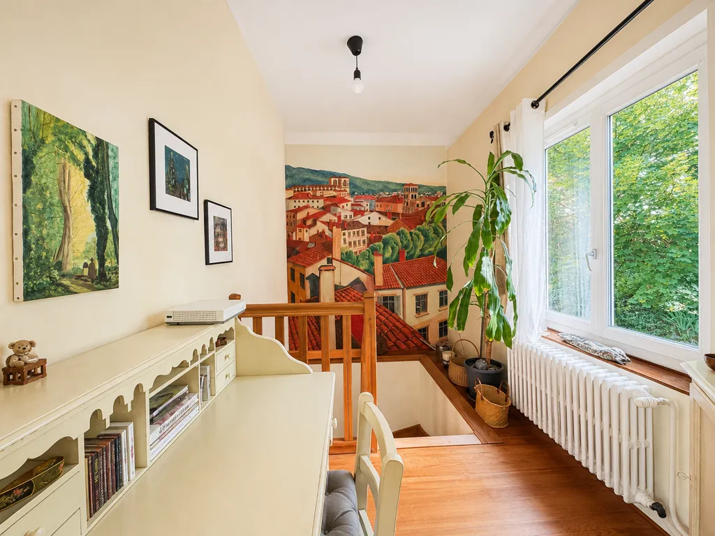 Bureau - Maison avec Jardin et Garage à Vienne