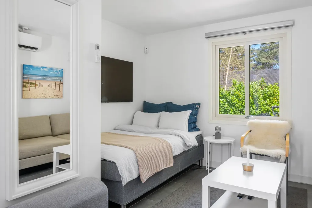 Schlafzimmer - Spacious Bungalow with Pool in Ljungskogen