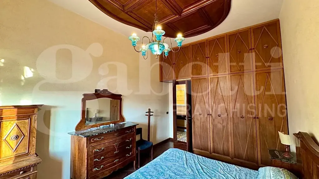 Chambres - 3-Bedroom Apartment with Parking in Rome