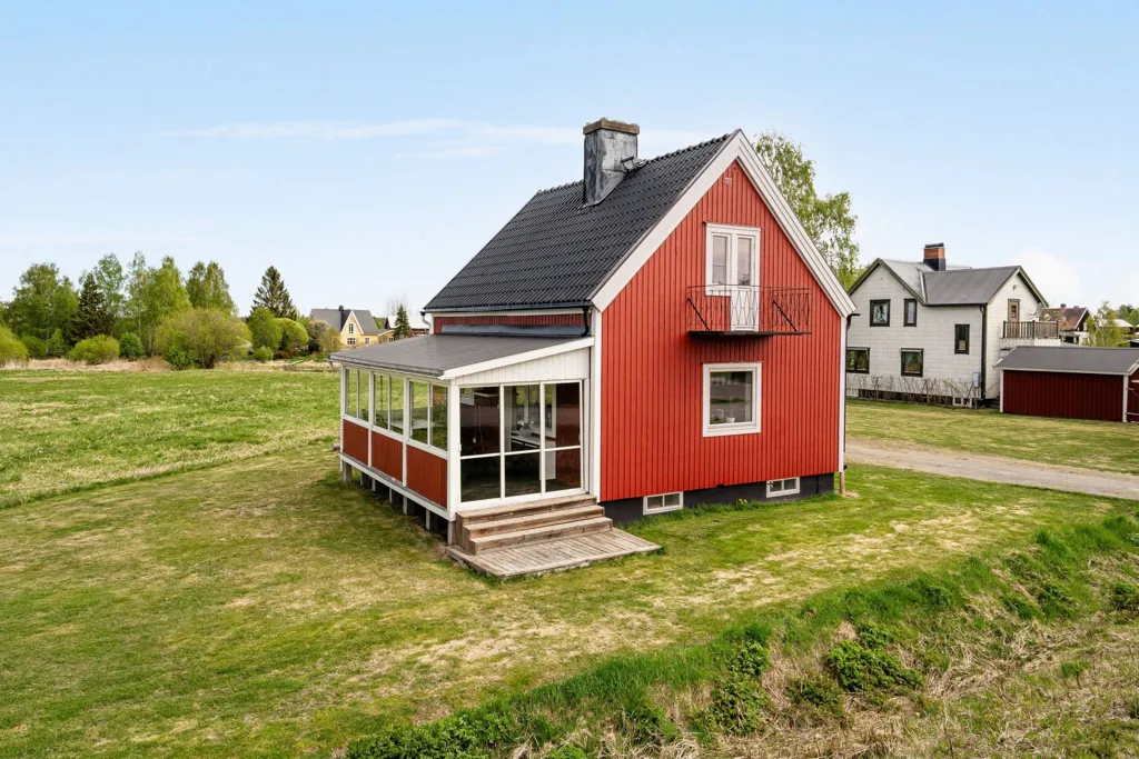 Charming Villa with Terrace in Gamla Falmark