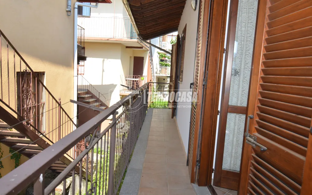 Balcone - Rustic Villa with Balcony in Traves