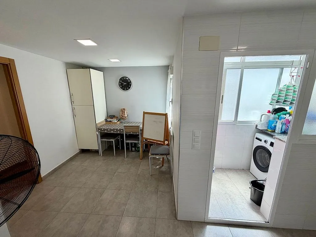 Pesuköök - Apartment with Balcony in Silla