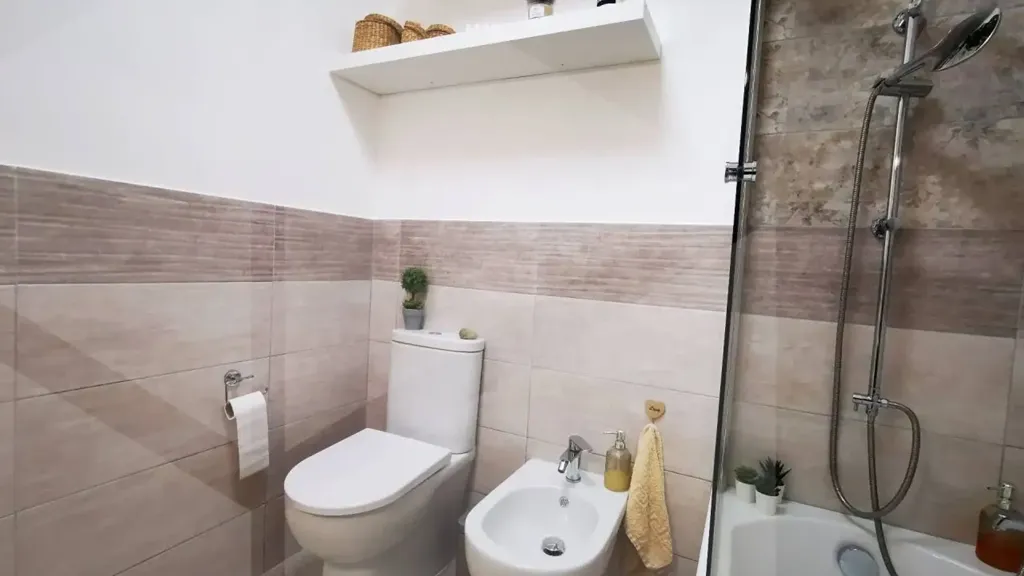 Vannitoad - Recently Refined Apartment with Parking in Messina