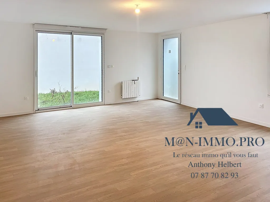 Séjour - Appartement Rénové avec Terrasse à Lamballe