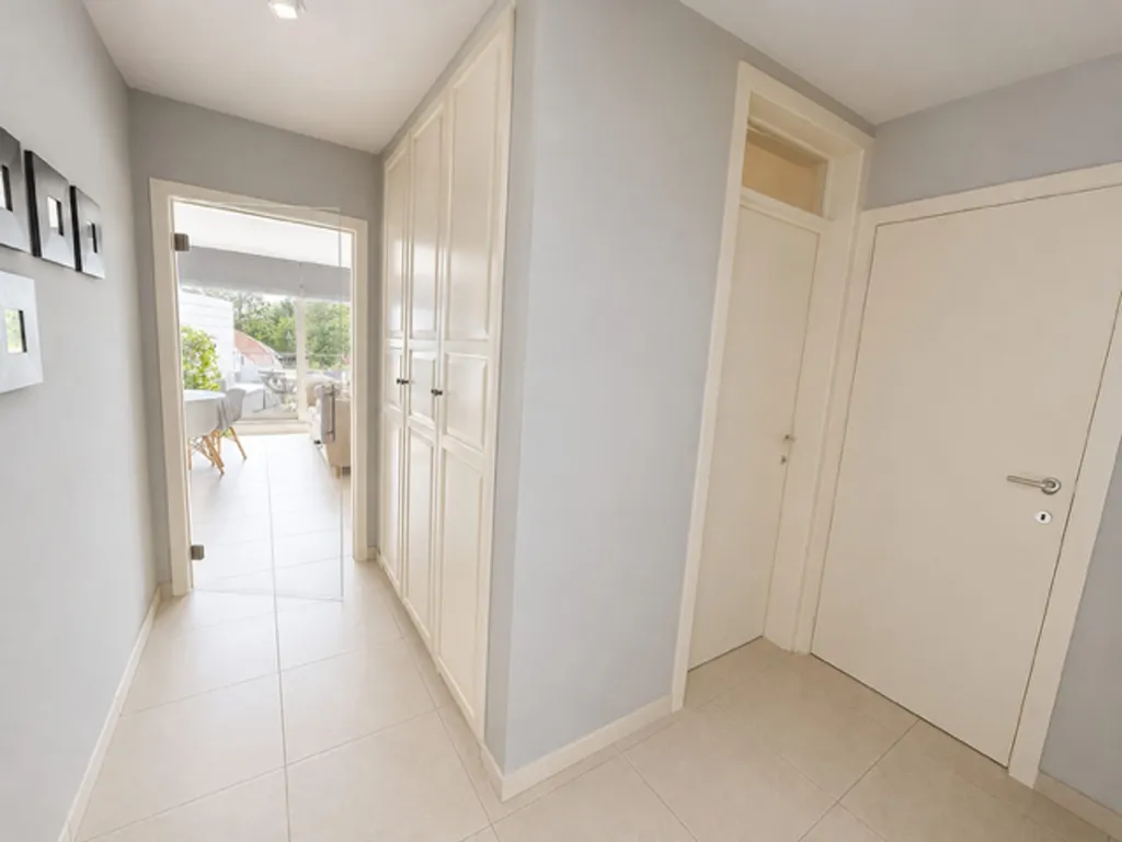 Entrée - Appartement avec Terrasse au Centre de Munkzwalm