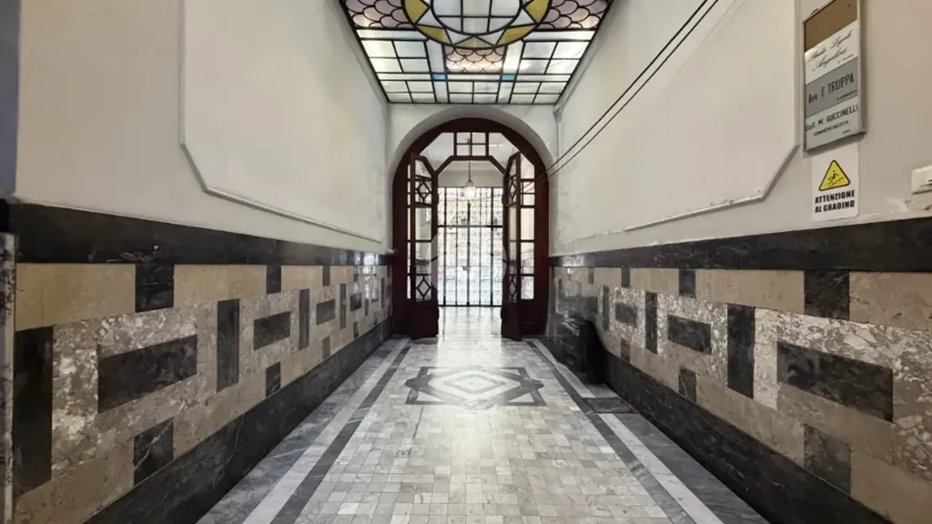 Ingresso - Central Apartment with Balcony in La Spezia