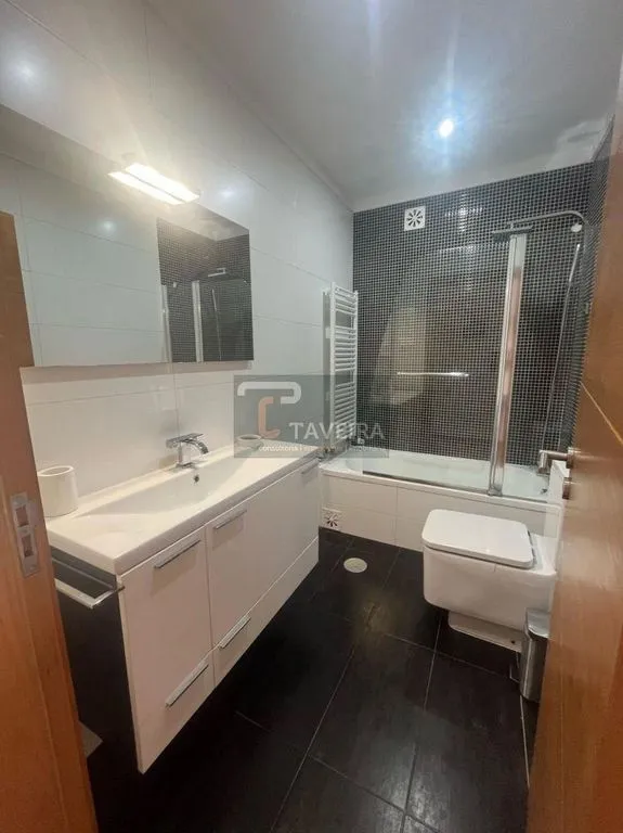 Bathrooms - Contemporary House with Pool in Viana do Castelo