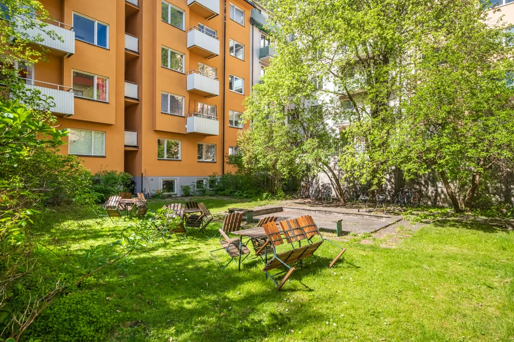 Aed - Funkis Flat with Parkett in Kungsholmen