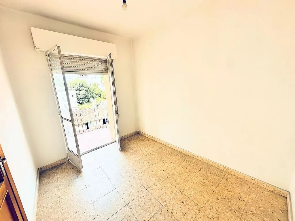 Toad - Apartment with Balcony in Vigo