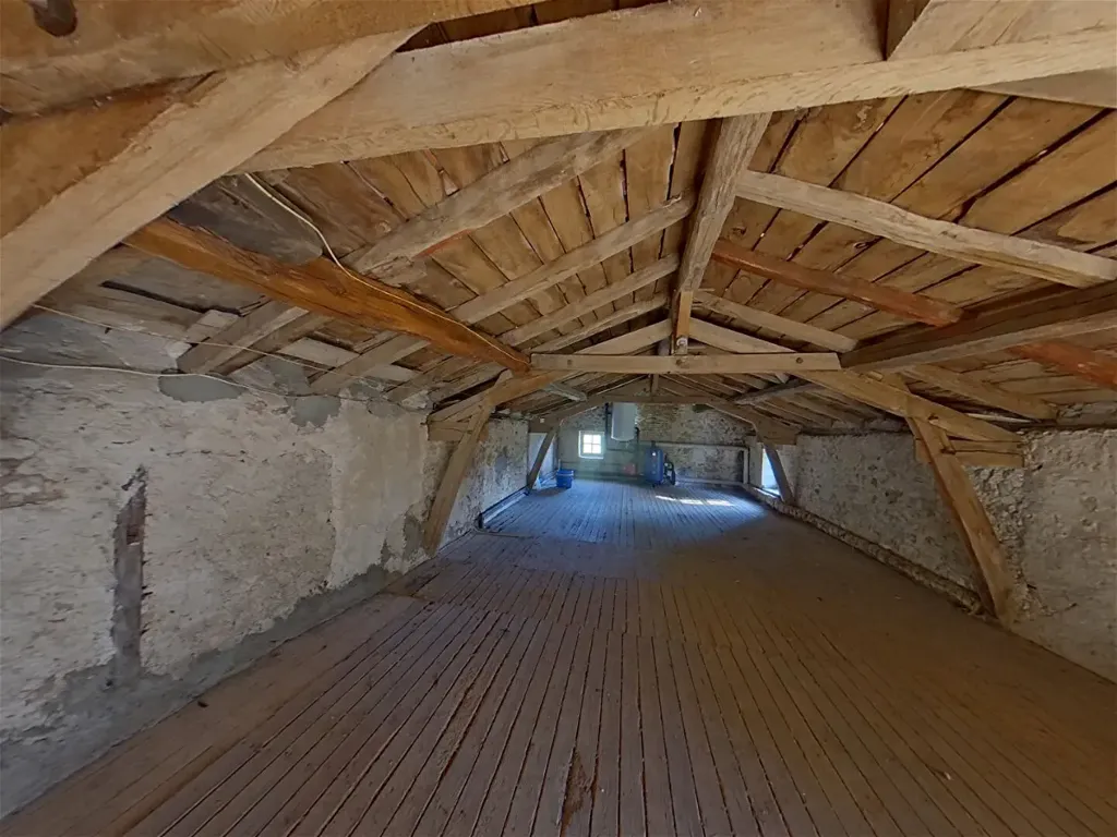 3-room house in Adriers