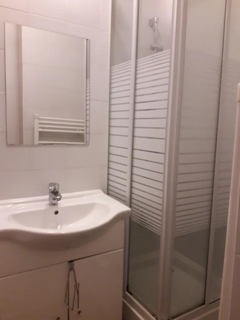 Bagni - Studio near Place des Vosges, Paris 3rd