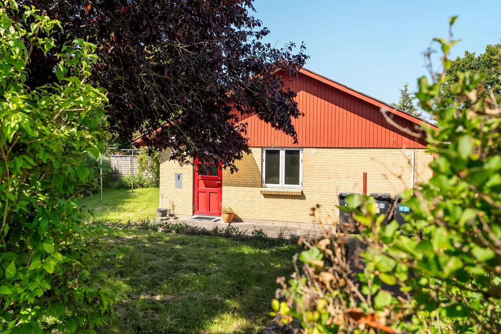 Jardin - Maison 4 pièces à Regstrup